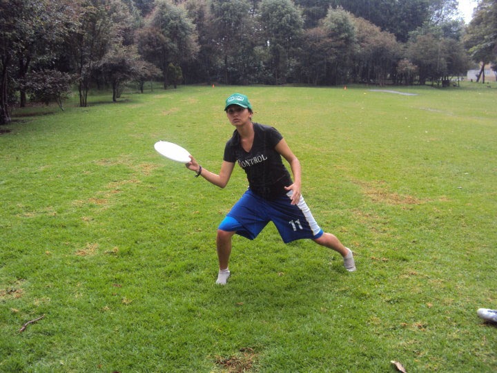 UlTiMaTe fRiSbEe fore hand o Lanzamiento de revés